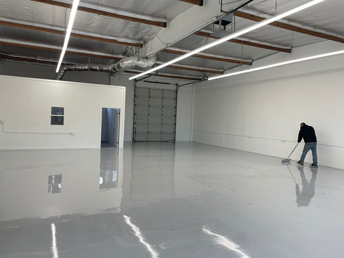 Polyurea vs. Epoxy: What Actually Belongs on a Commercial Floor